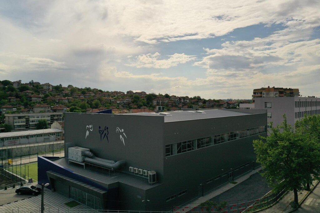 Многофункционална спортна зала - Снимка 2