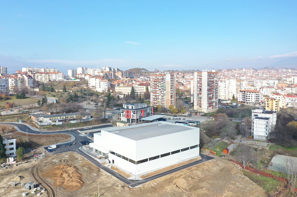 Многофункционална спортна зала - Снимка 5