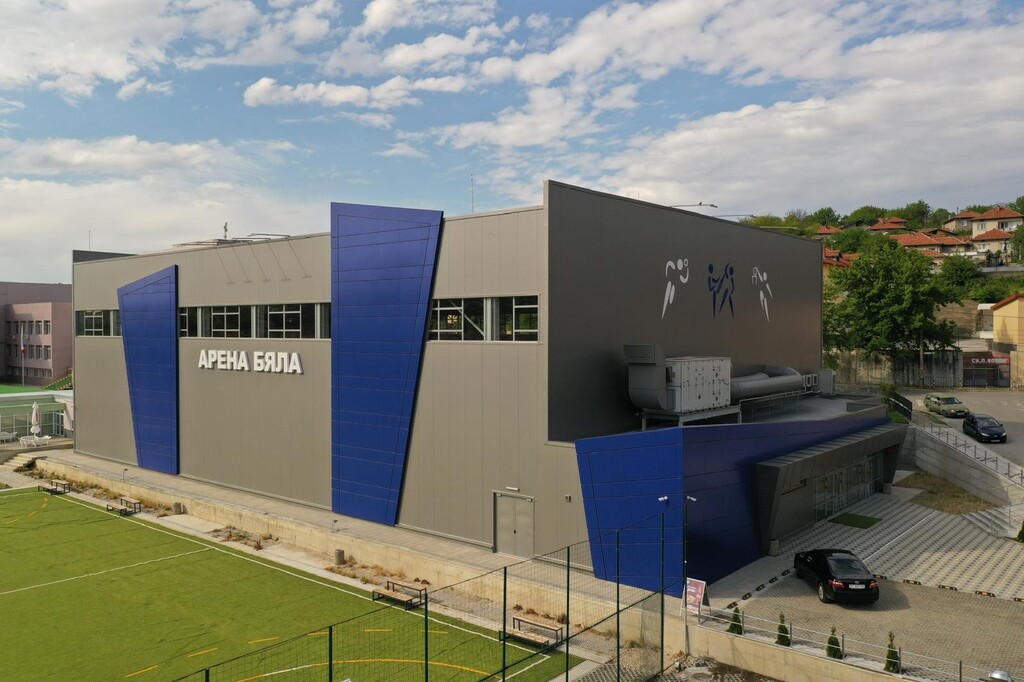 Многофункционална спортна зала