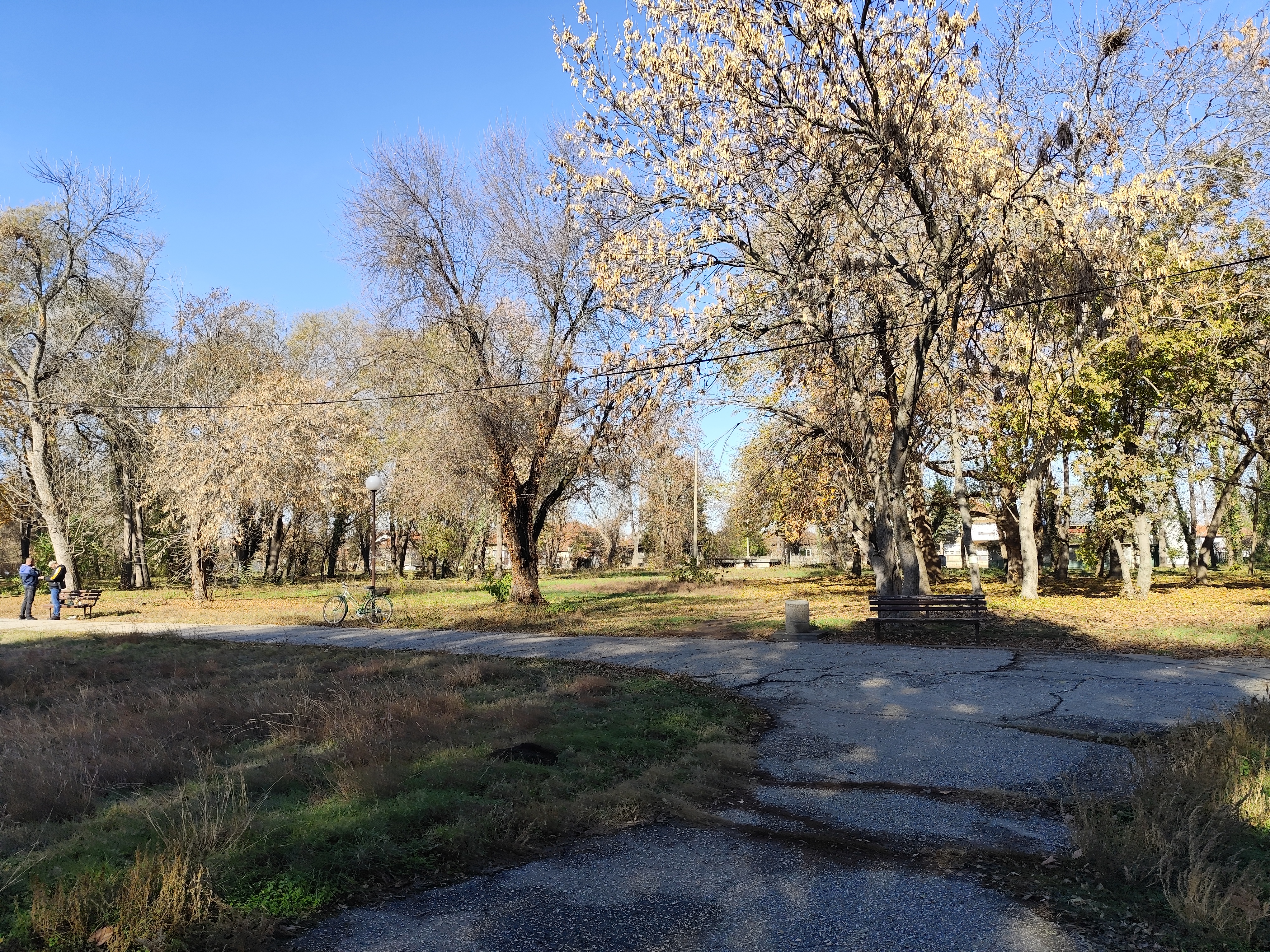 Реконструкция и благоустрояване на градски парк  - Снимка 27