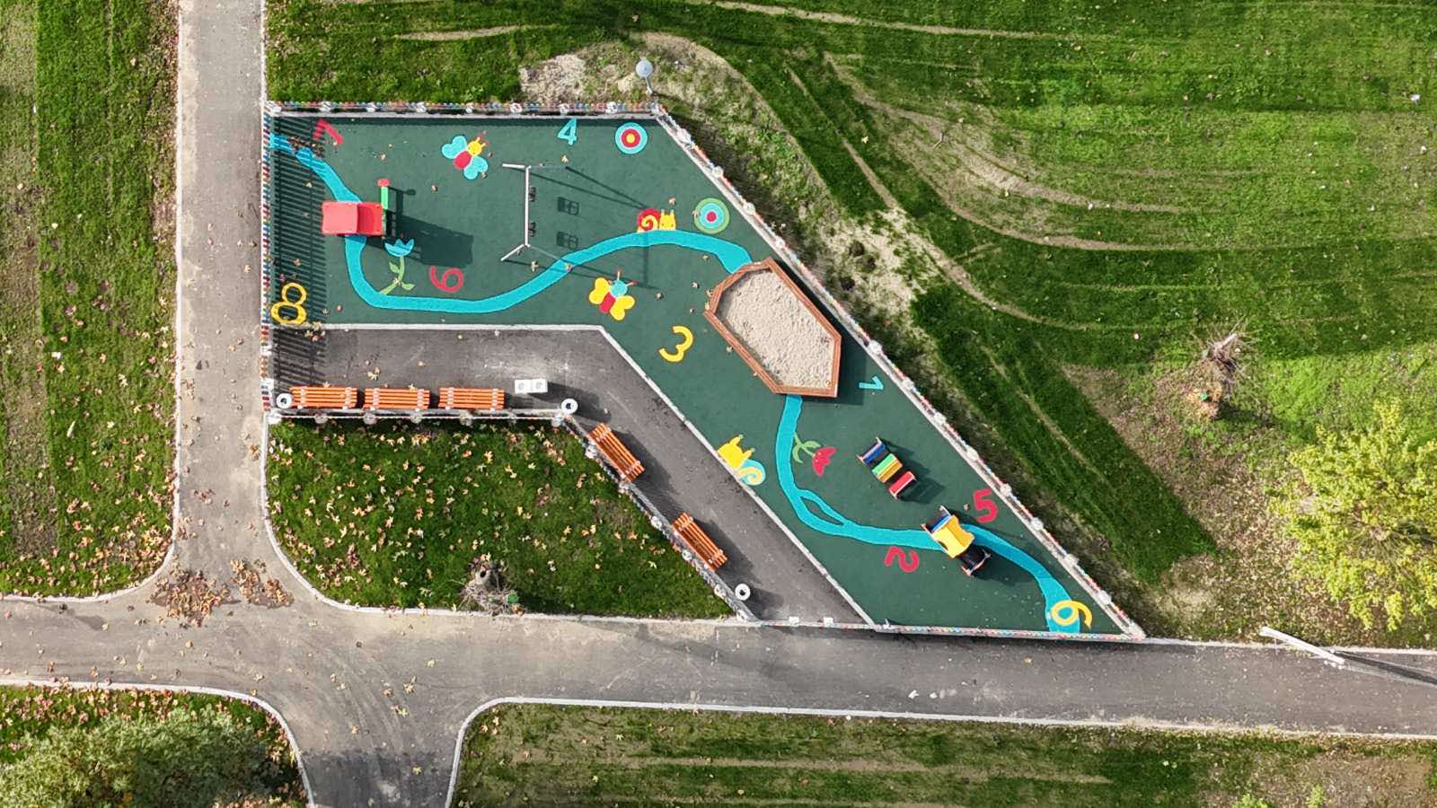 Реконструкция и благоустрояване на градски парк  - Снимка 6