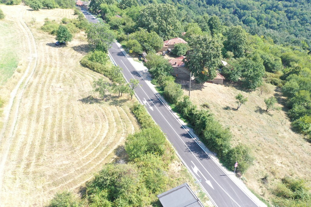 Реконструкция на общински път - Етап I - Снимка 3