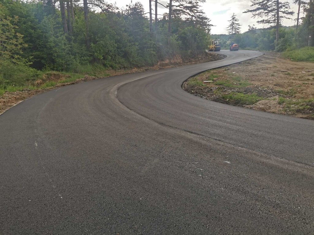 Реконструкция на участък от общински път GAB2270 - Снимка 5