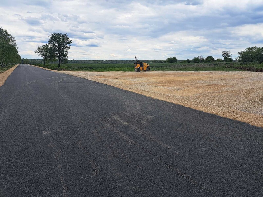 Реконструкция на общински път PVN3093 - Снимка 6