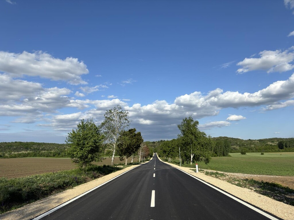 Реконструкция на общински път PVN3093