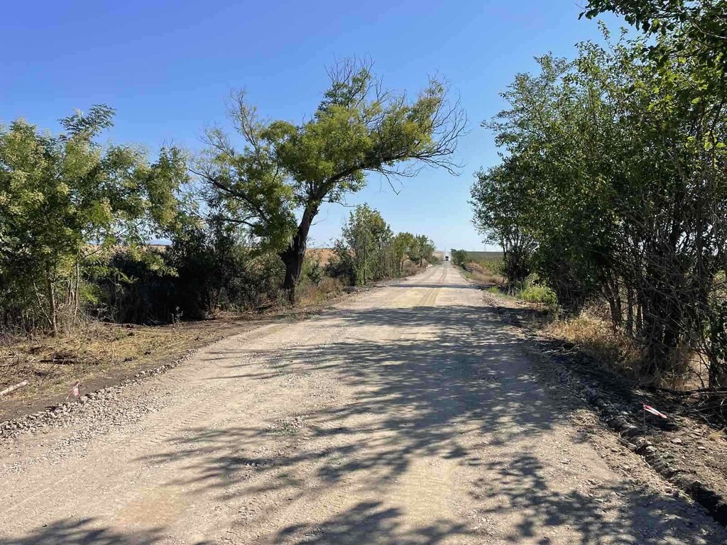 Реконструкция на участъци от общински път - Снимка 12