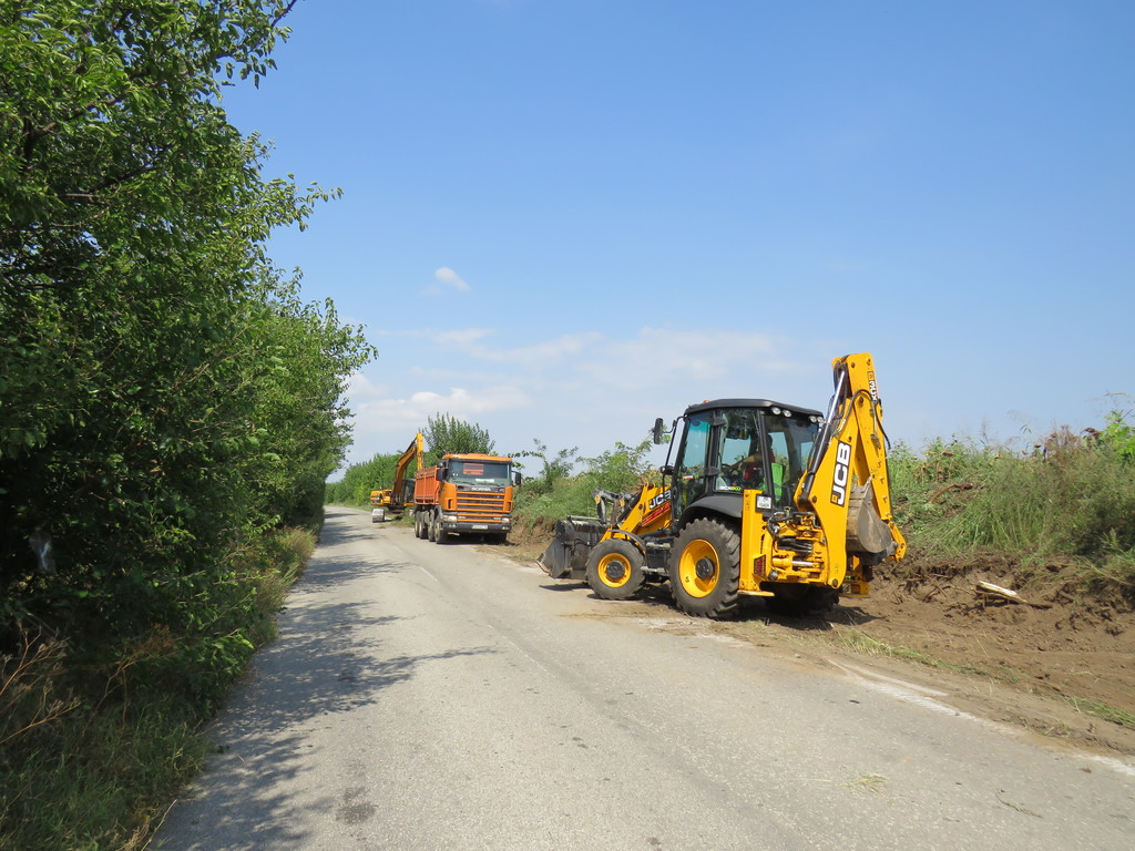 Реконструкция на общински пътища - Снимка 11