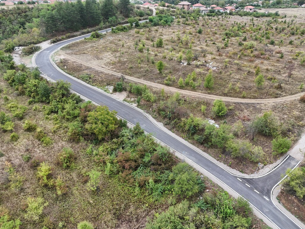 Реконструкция на общински пътища - Снимка 9