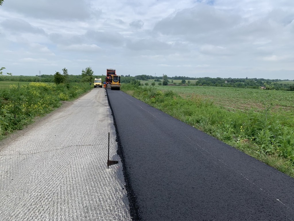 Реконструкция на общински пътища - Снимка 6