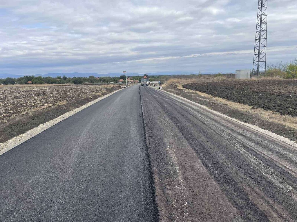 Реконструкция на участъци от общински път SZR 1156 Етап I - Снимка 7