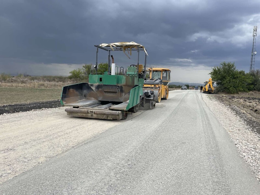 Реконструкция на участъци от общински път SZR 1156 Етап I - Снимка 9