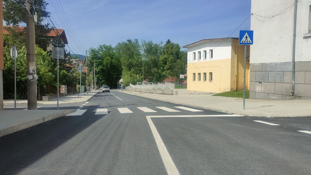 Реконструкция на улични водопровод и канализация - Снимка 3