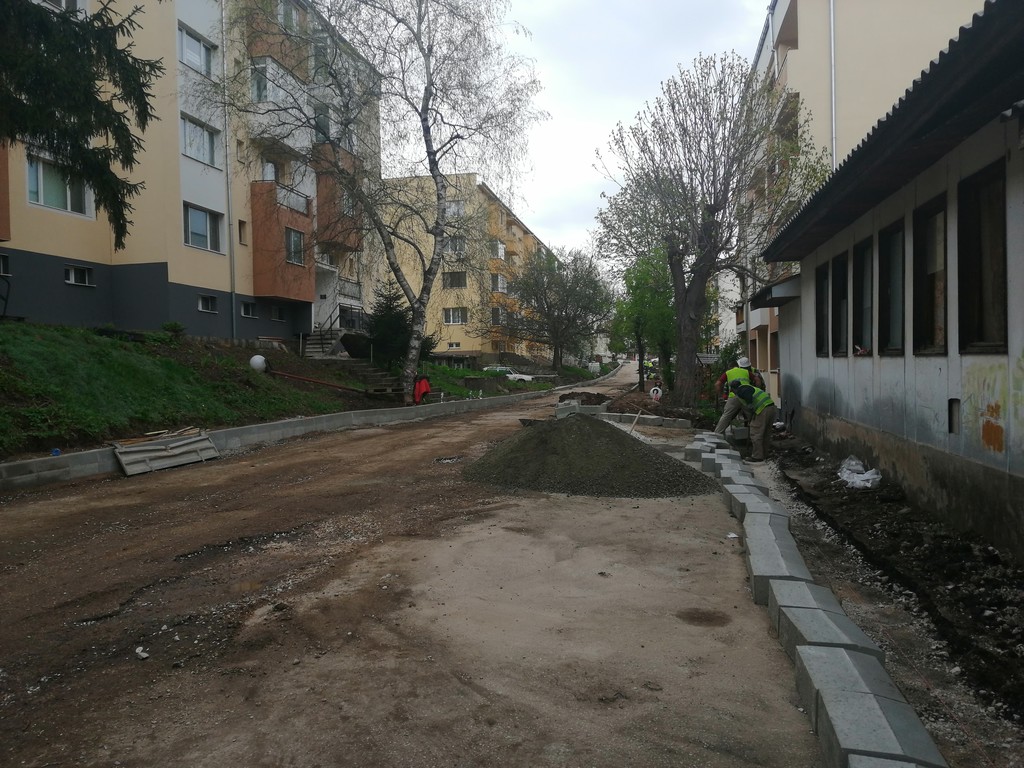 Реконструкция на улици и тротоари - Снимка 11