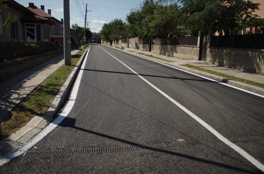 Реконструкция на улици и тротоари