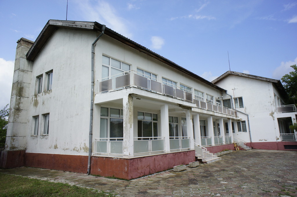 Ремонт на ЦДГ "Щастливо детство" - Снимка 2