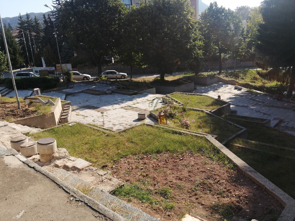 Обновяване на площад "Възраждане" - Снимка 13