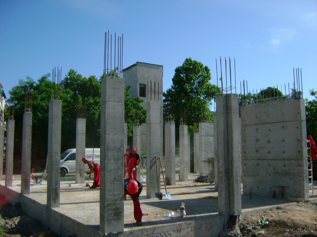 Жилищна сграда - Снимка 3