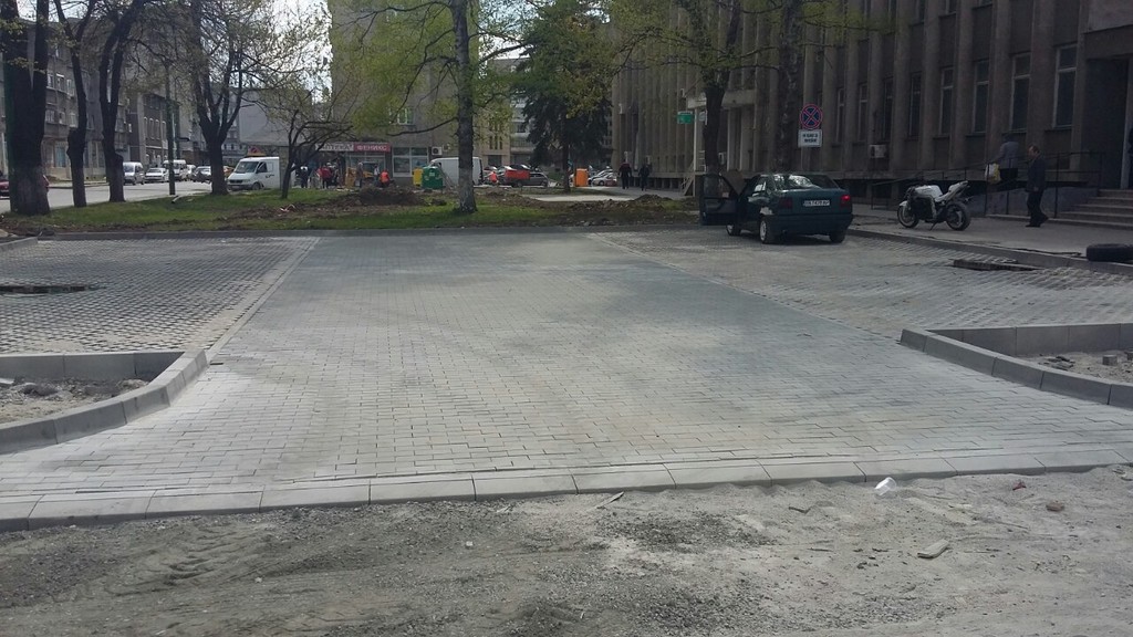 Благоустрояване на жилищна територия - Снимка 15