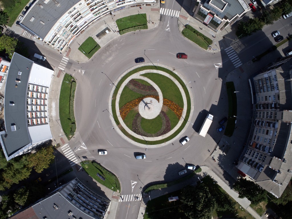 Благоустрояване на жилищна територия