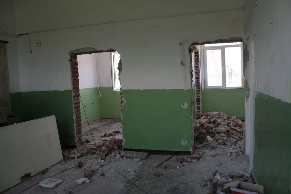 Посетителски център - Снимка 6