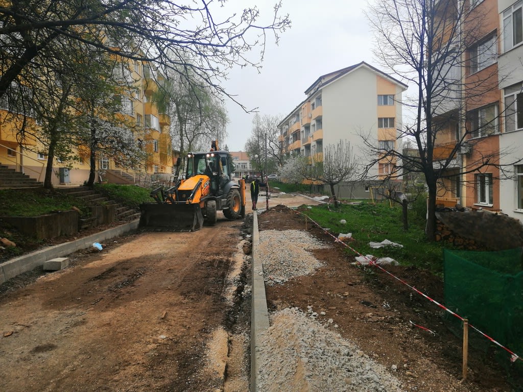 Реконструкция на улици и тротоари - Снимка 8