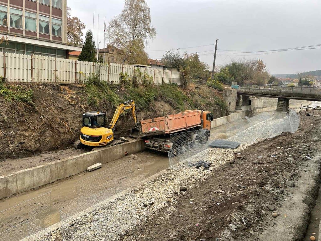 Облагородяване на поречието на река Беленска, Област Русе - Снимка 8