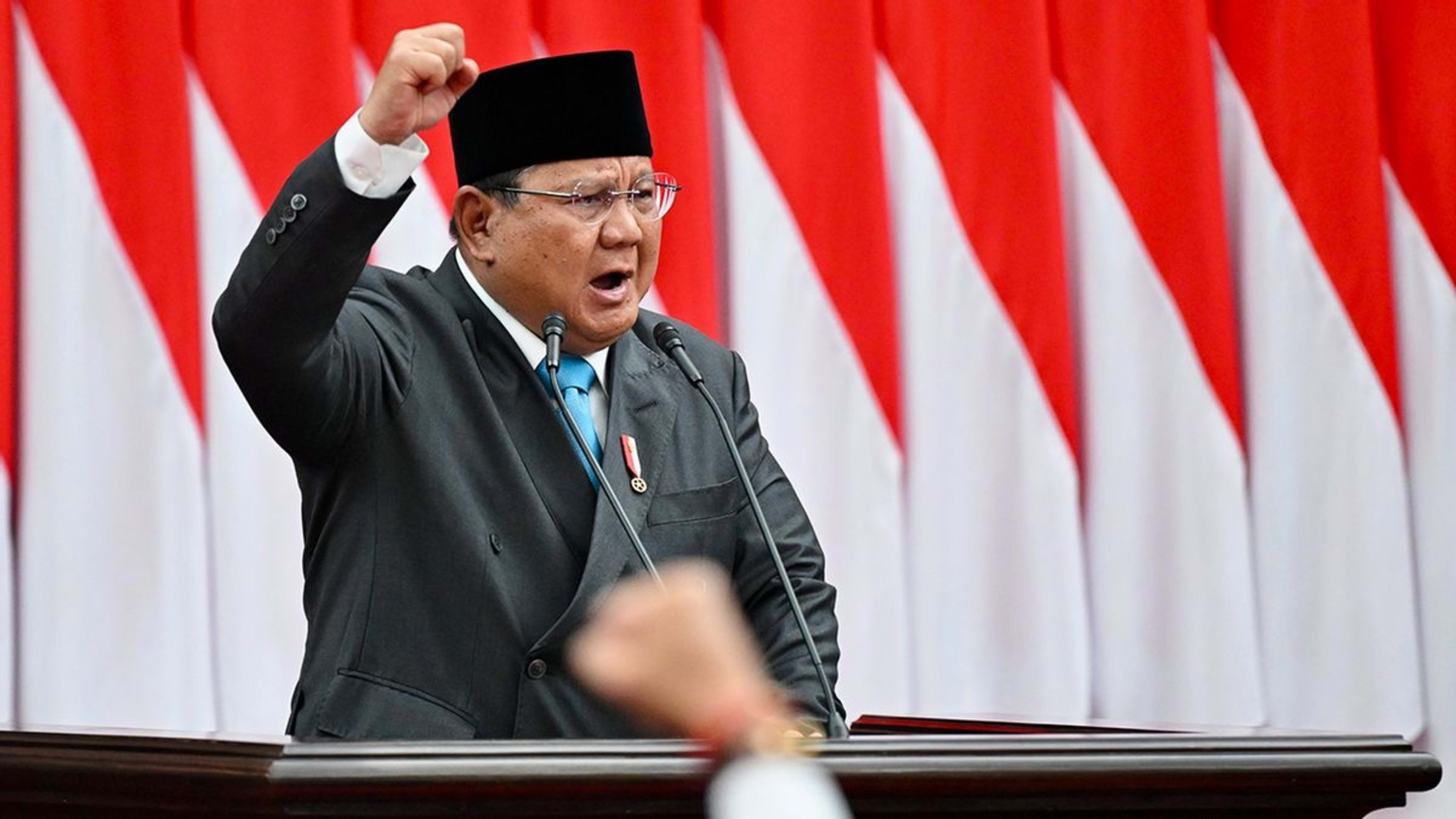 Prabowo Putuskan Ekspor Sawit hingga Batu Bara Harus via BUMN: Indonesia Tidak Mau Terus Jadi Korban!