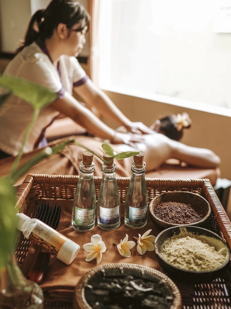 meanwhile, spa treatment by balinese traditional method and healing.