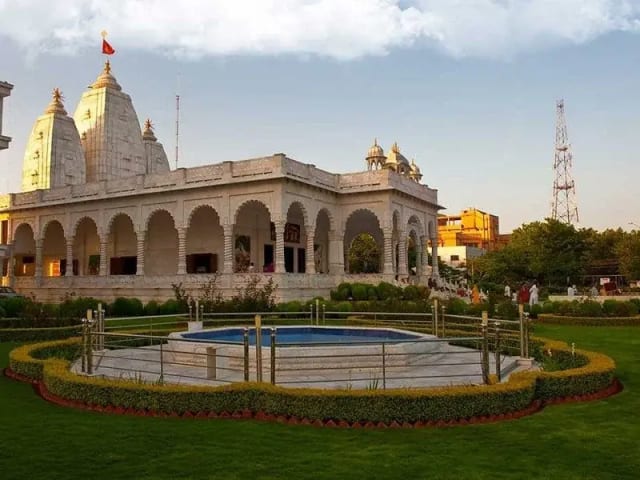 ISKCON Ujjain (Sri Sri Radha Madan Mohan Temple)