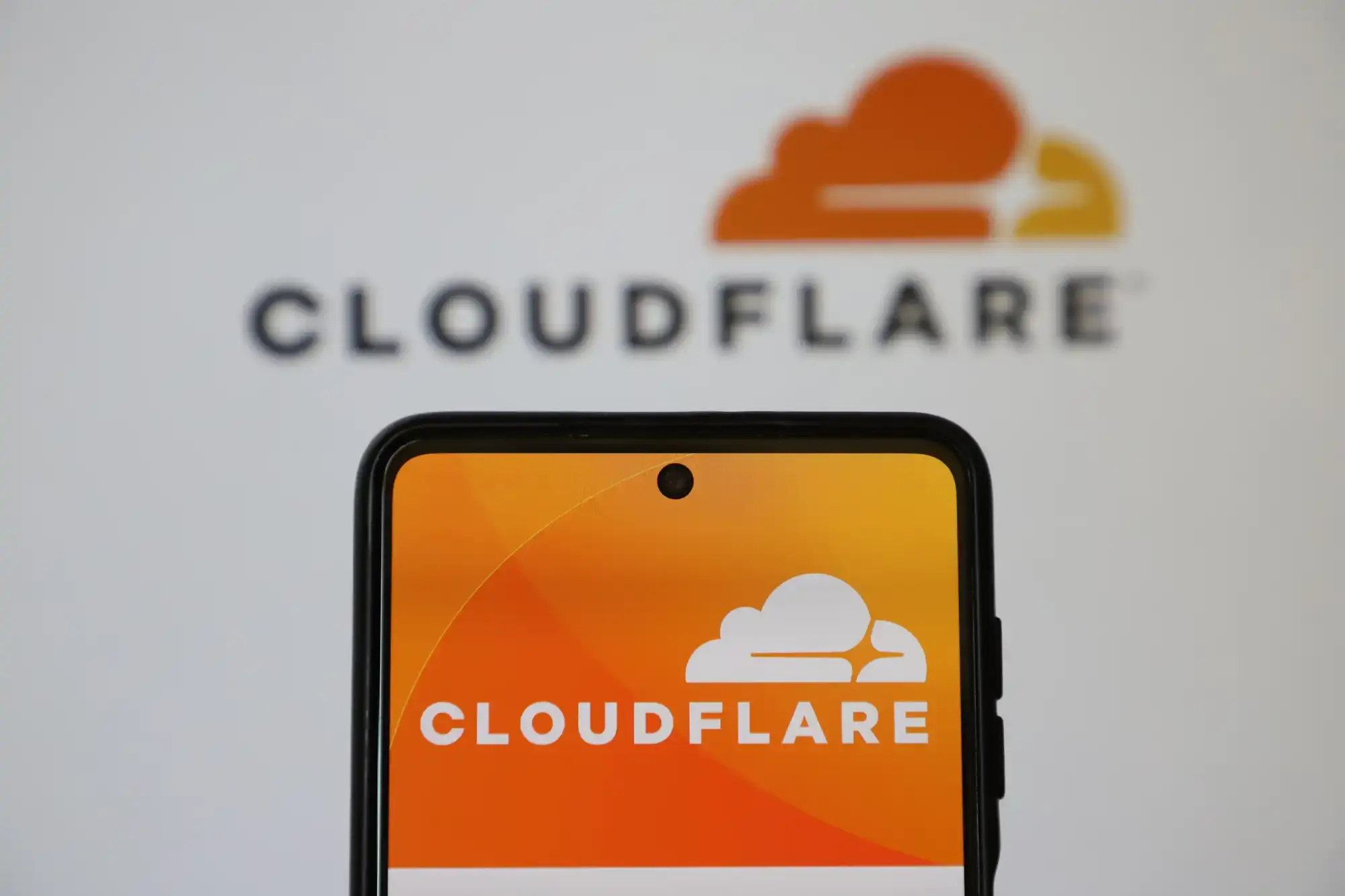 Global Cloudflare Outage Hits APIs, Temporarily Disrupting Major Web Services