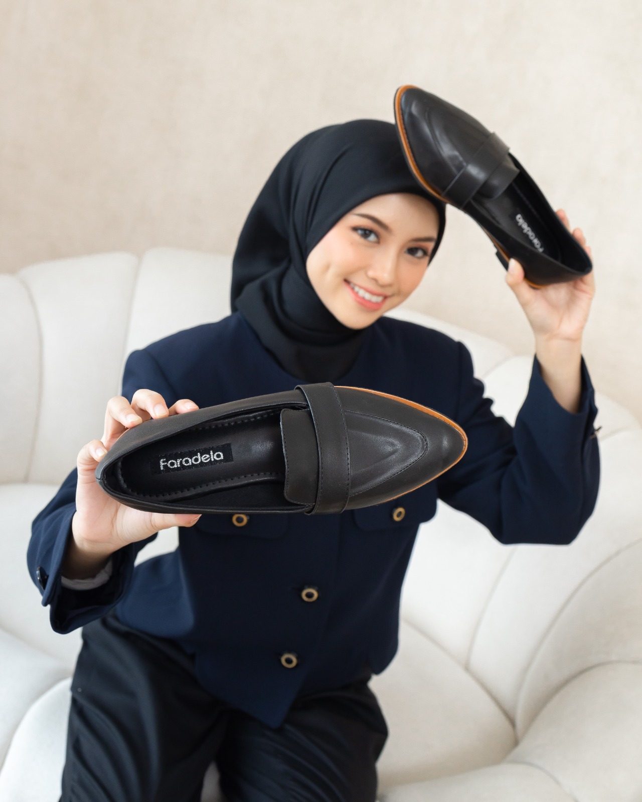 Aleena Sepatu kerja Flat shoes Wanita Casual F01-10.2