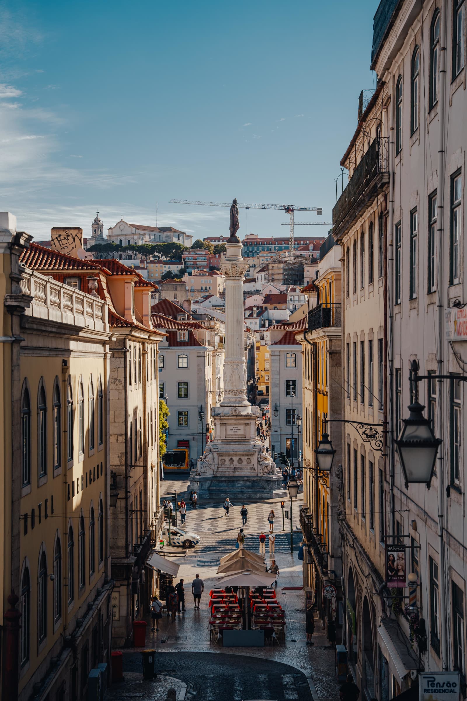 Lizbońska perspektywa: Widok na Plac Rossio