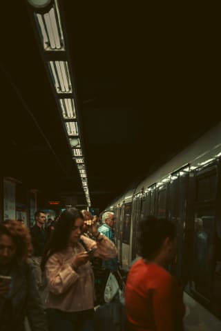 Tłum w metrze