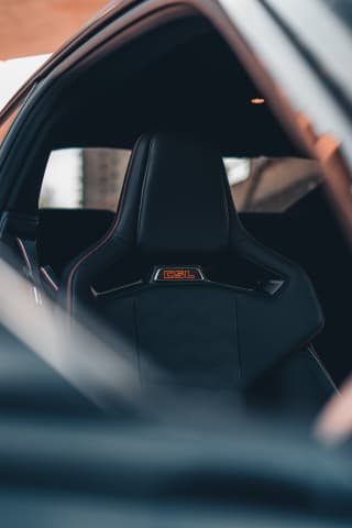BMW M4CSL