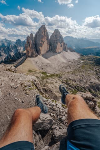 Odpoczynek nad Tre Cime di Lavaredo