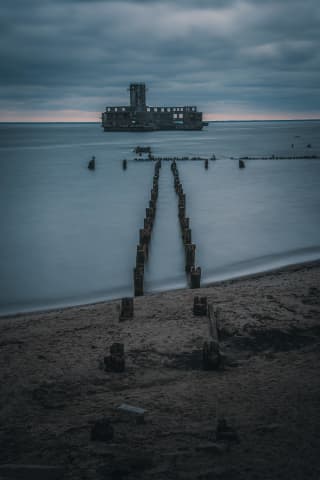Torpedownia Gdynia-Oksywie o świcie