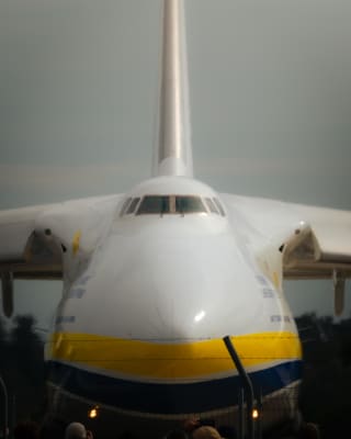 Antonov 124-100M