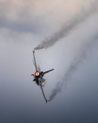 F-16 Zeus