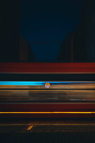 Long exposure on Zachód Słońca neon