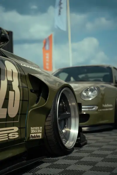 Peaches BMW and Porsche