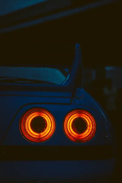 Nissan R33