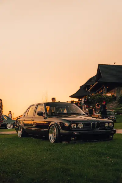 BMW E30