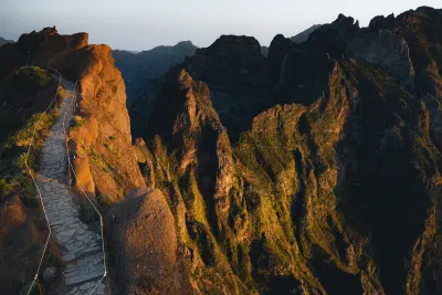 PR1 Trail between Miradouro Pedra Rija and Miradouro Do Ninho da Manta
