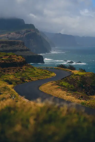 Twisty road towards Ponta do Rosto