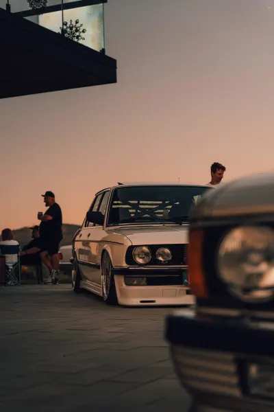 BMW E28