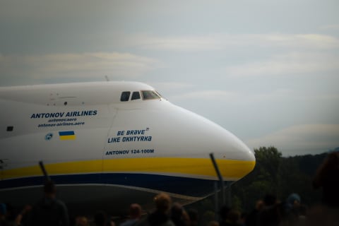 Antonov 124-100M