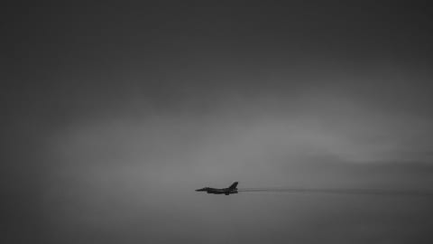 F16 Zeus