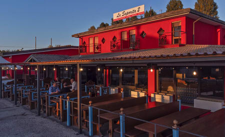 La Saporita 2 Trattoria Pizzeria Galletteria