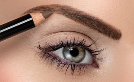 Barbara Nails and Makeup Varmo