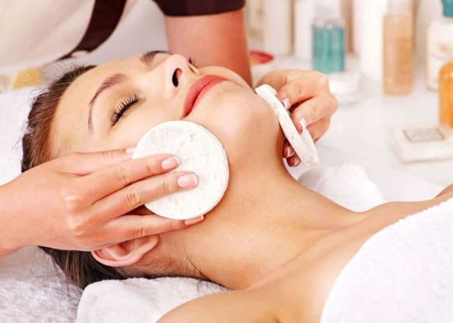 Pulizia Viso Estetica Raffaella Brugnera -32%